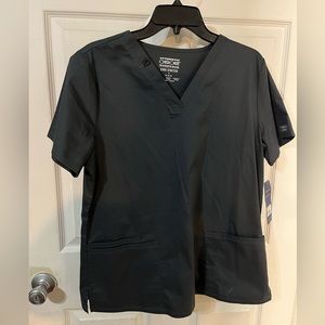 NWT Cherokee Workwear Scrub Top